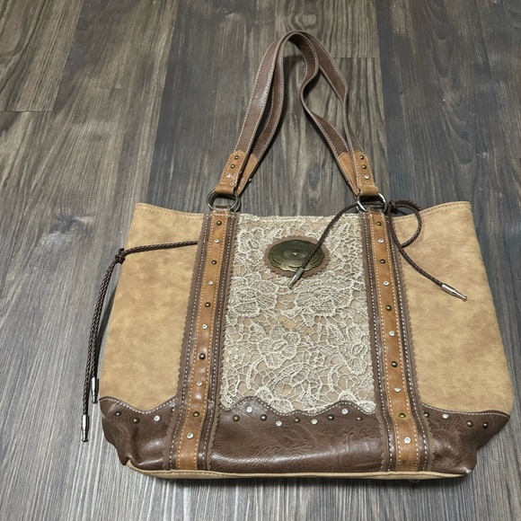 Bags | Nwt Justin Boot Barn Concealed Carry Lace Inlay Brown Tan Tote ...